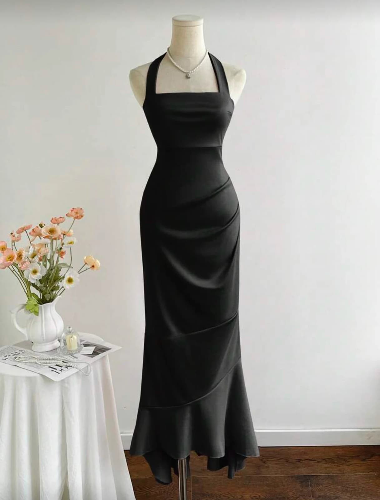 Elamini Mermaid Hem Midi Dress